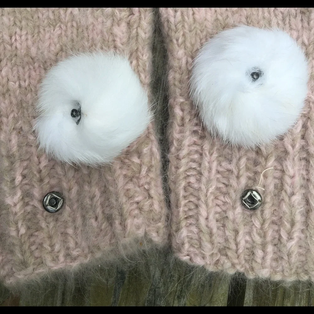 Mittens HANDMADE ANGORA Pink White Snap-On Fur Poms Soft Knit